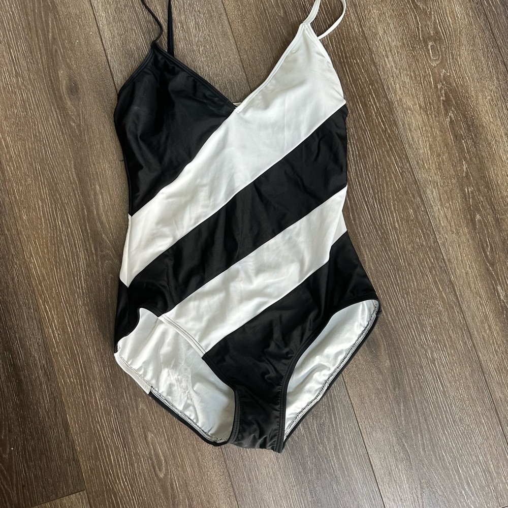 MICHAEL Michael Kors Black and White One Piece Swimsuit - Picture 2 of 7